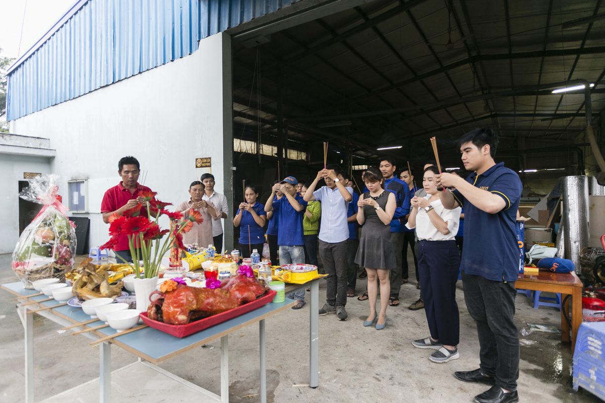 Lễ cúng khai trương nhà xưởng cần chuẩn bị những gì?